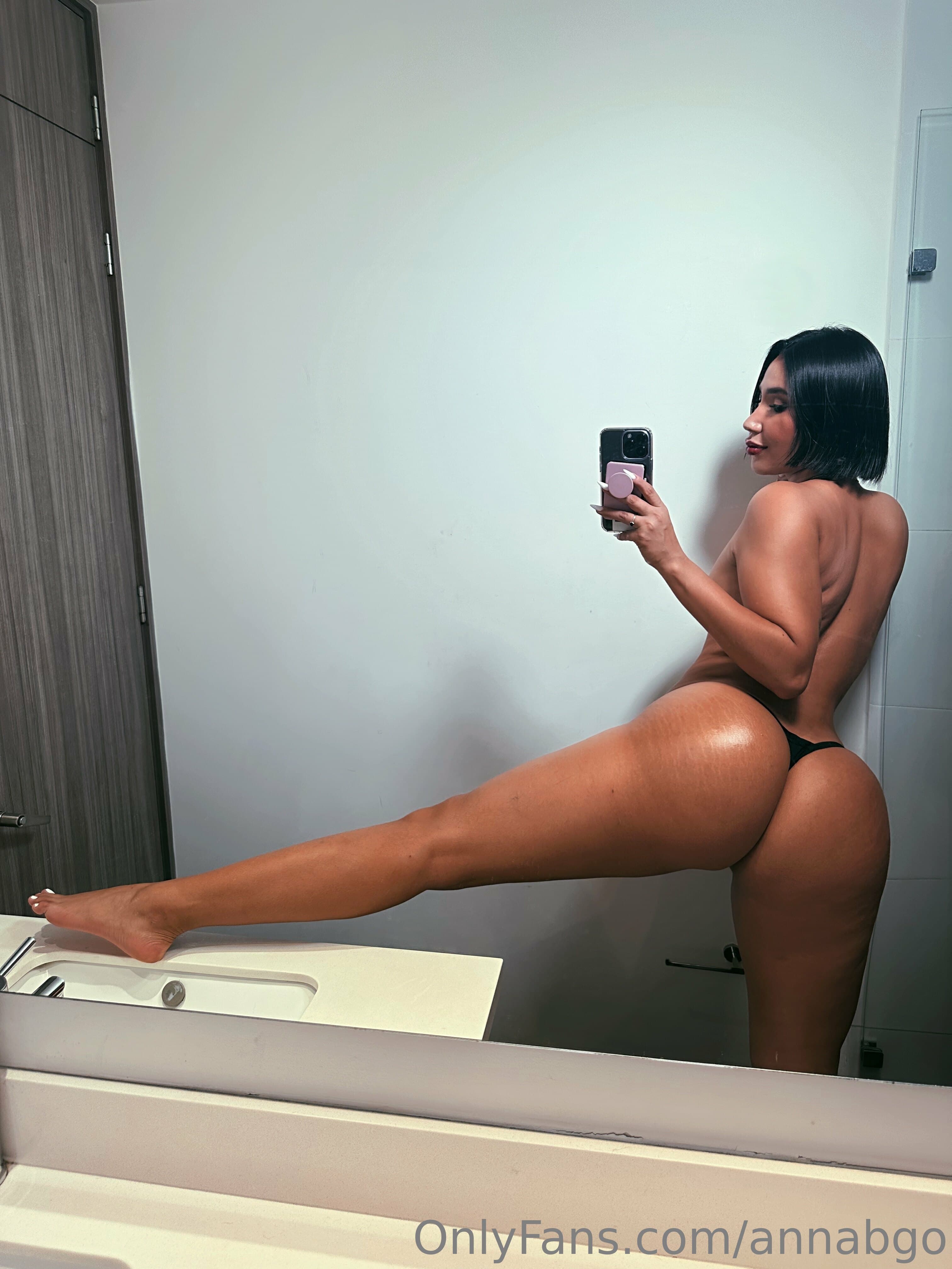 549802646