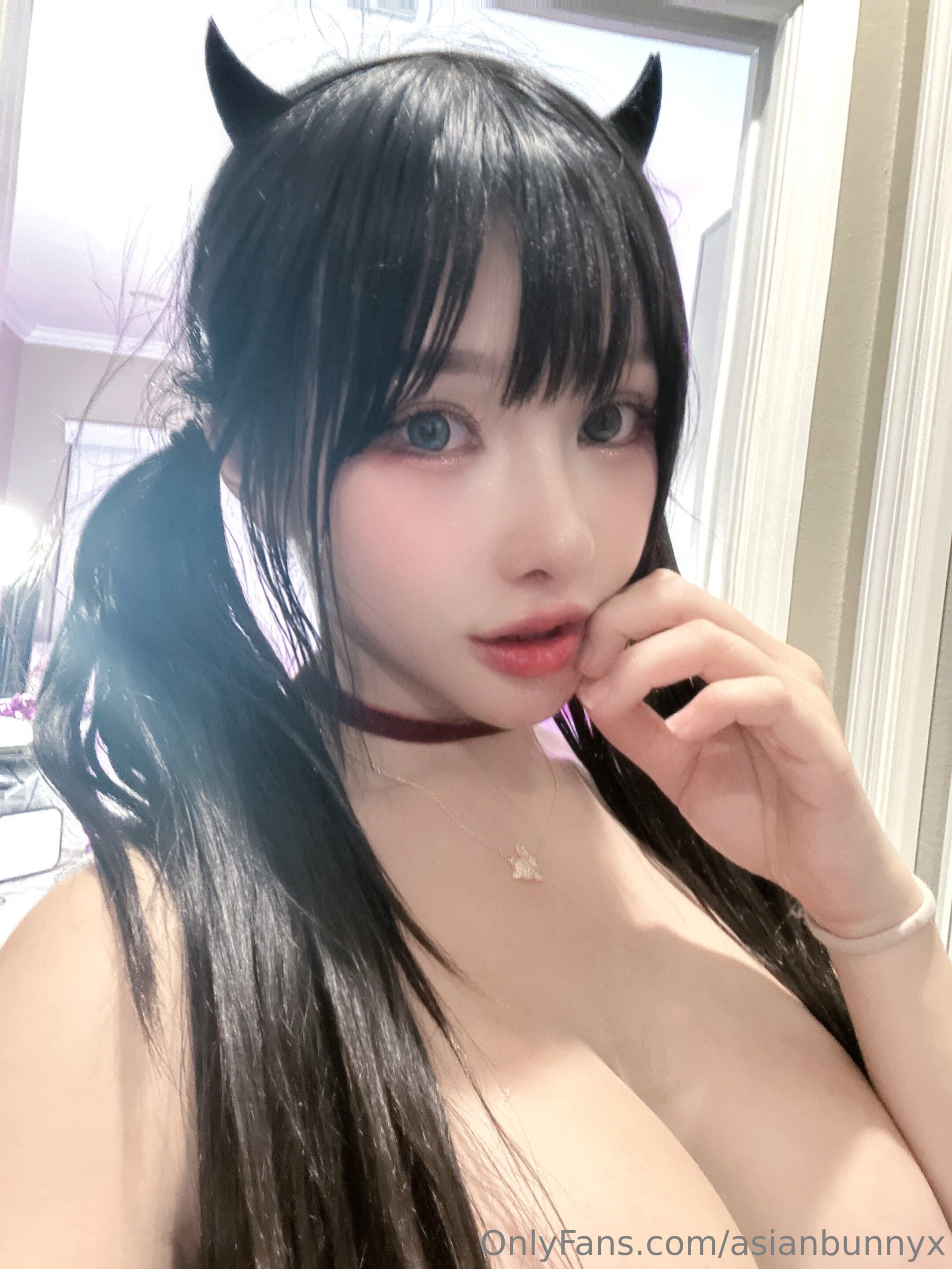1241082433