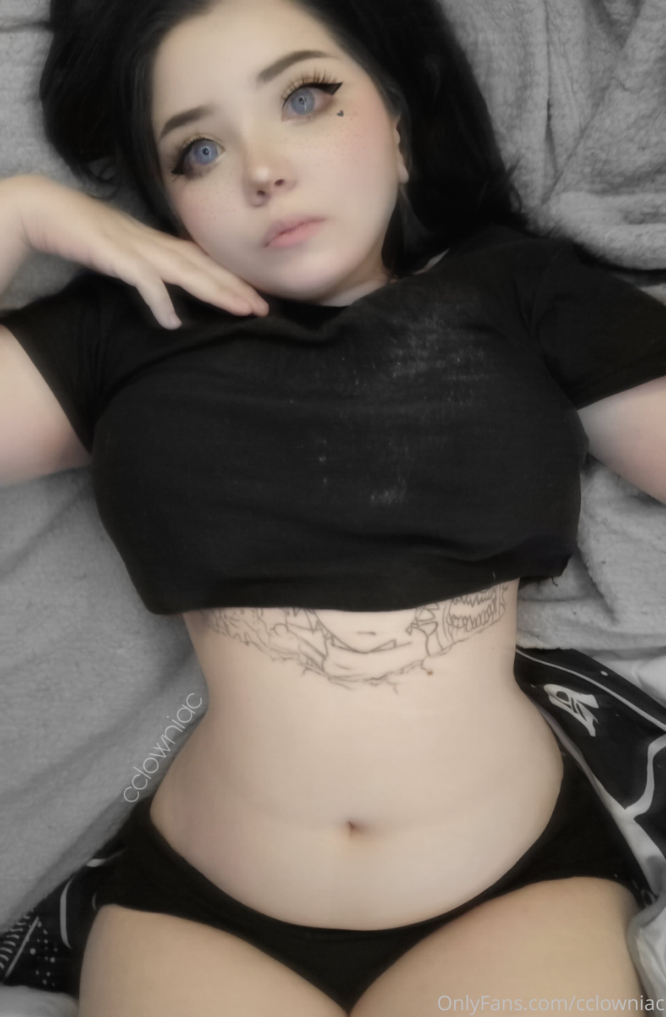 153640731