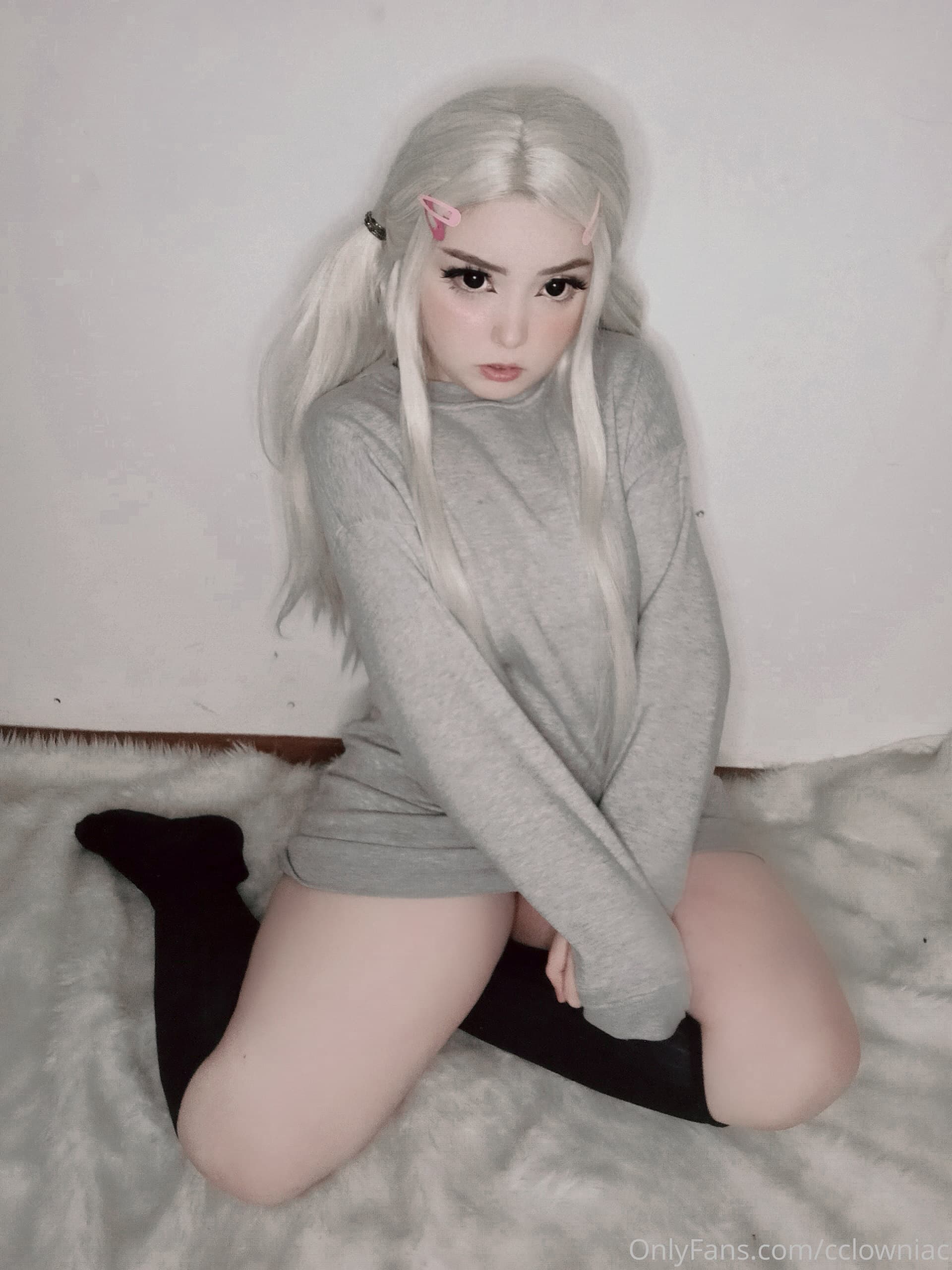 76671858