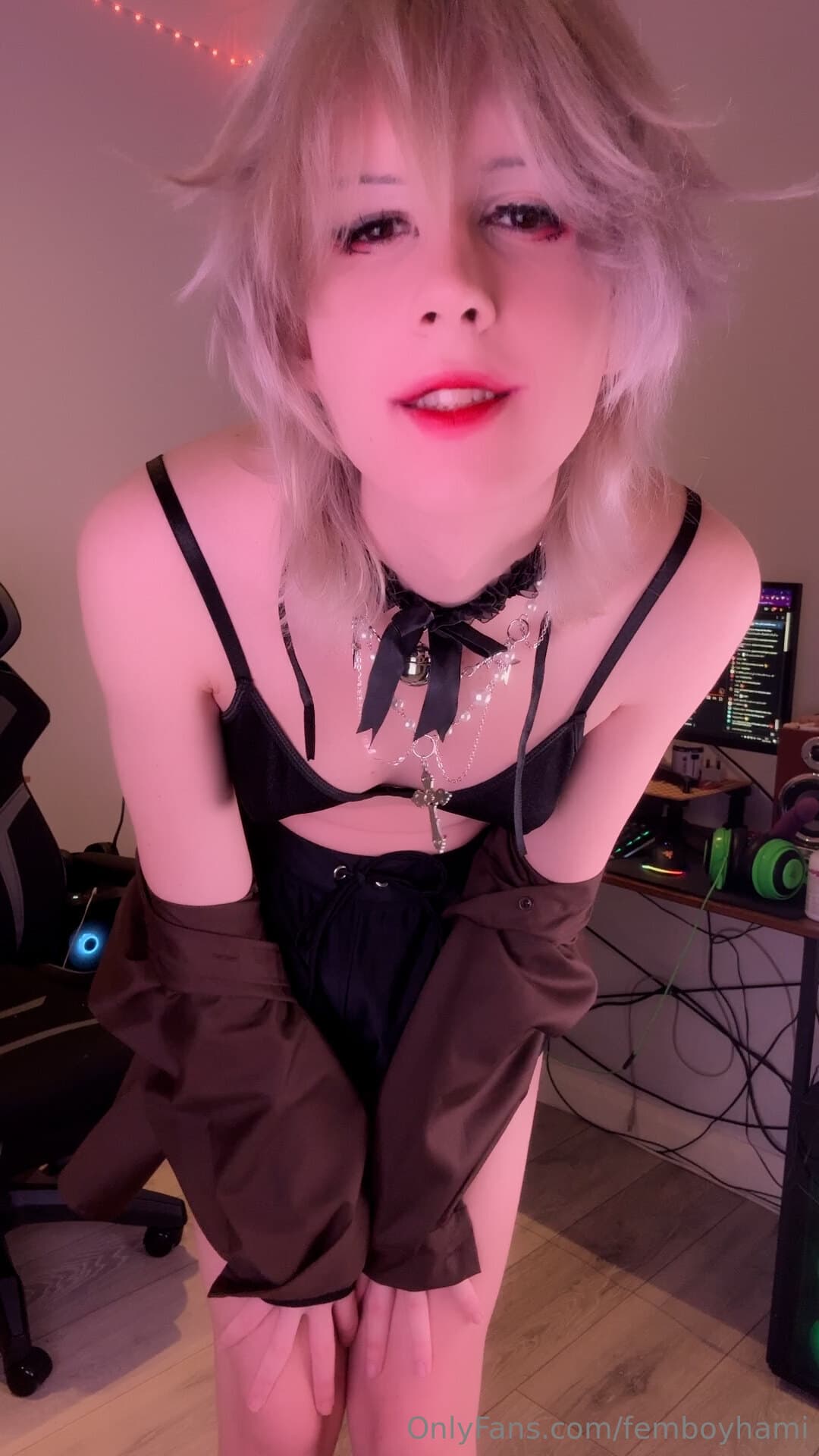 971472099