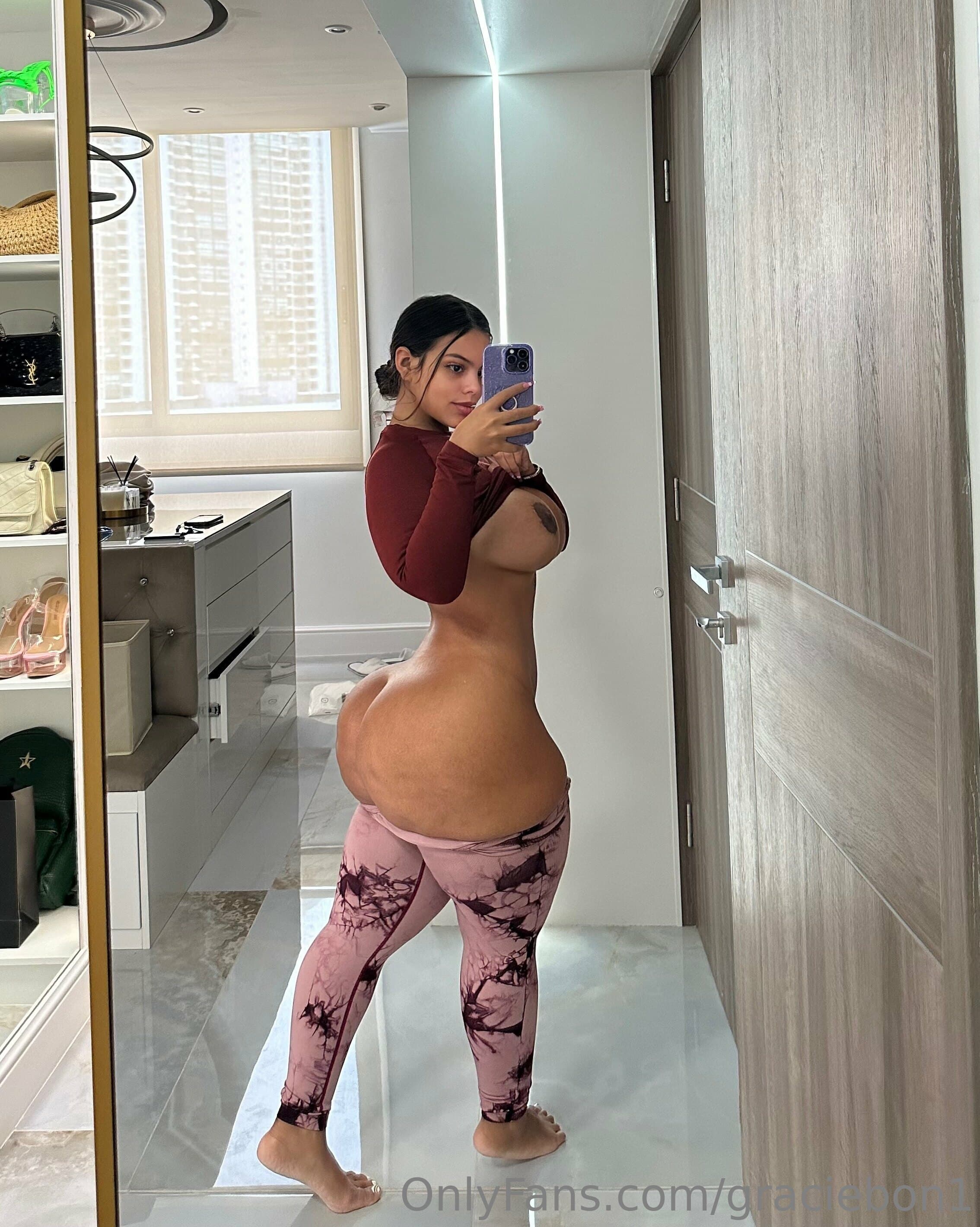 659544993