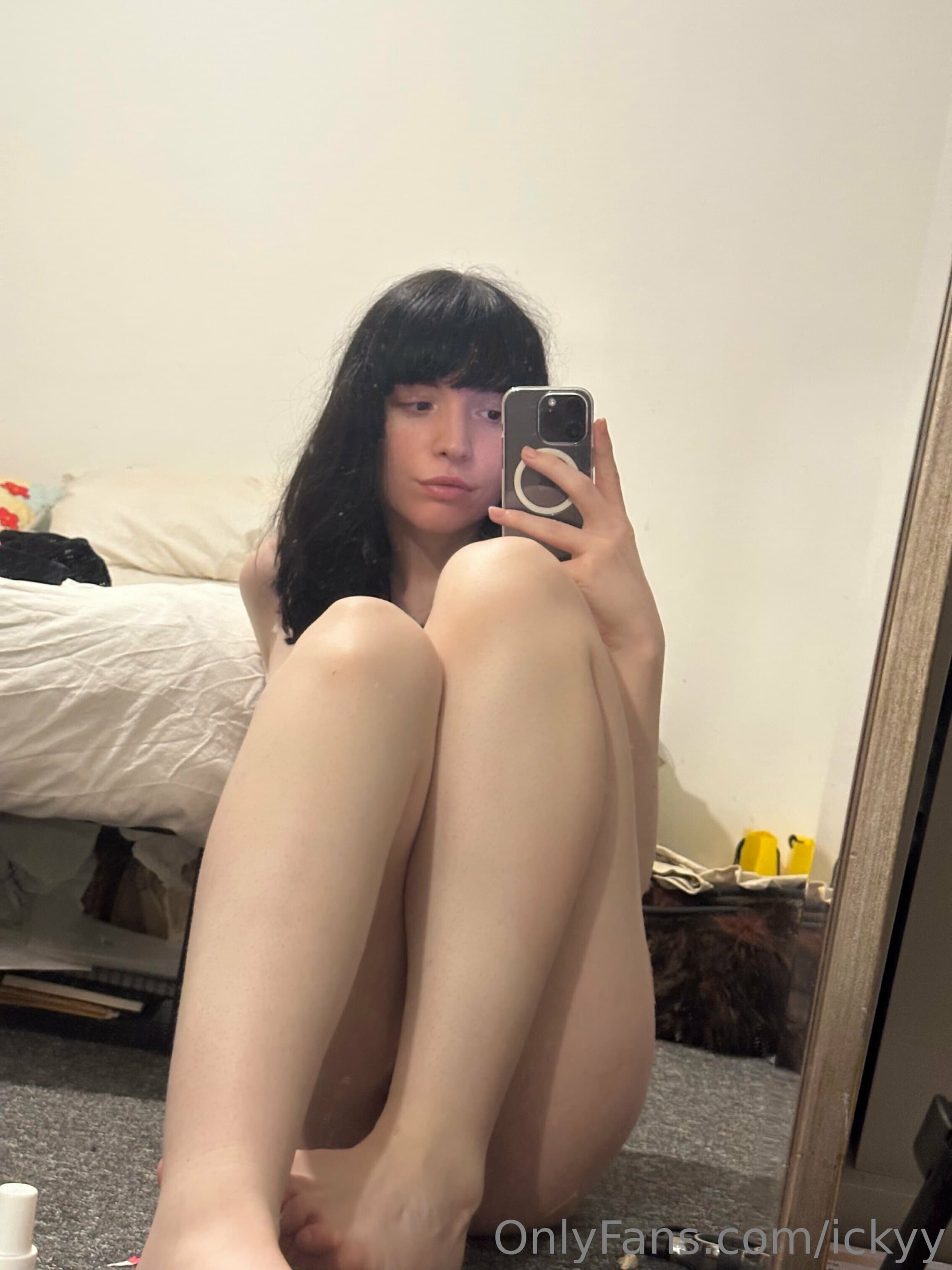 472135239
