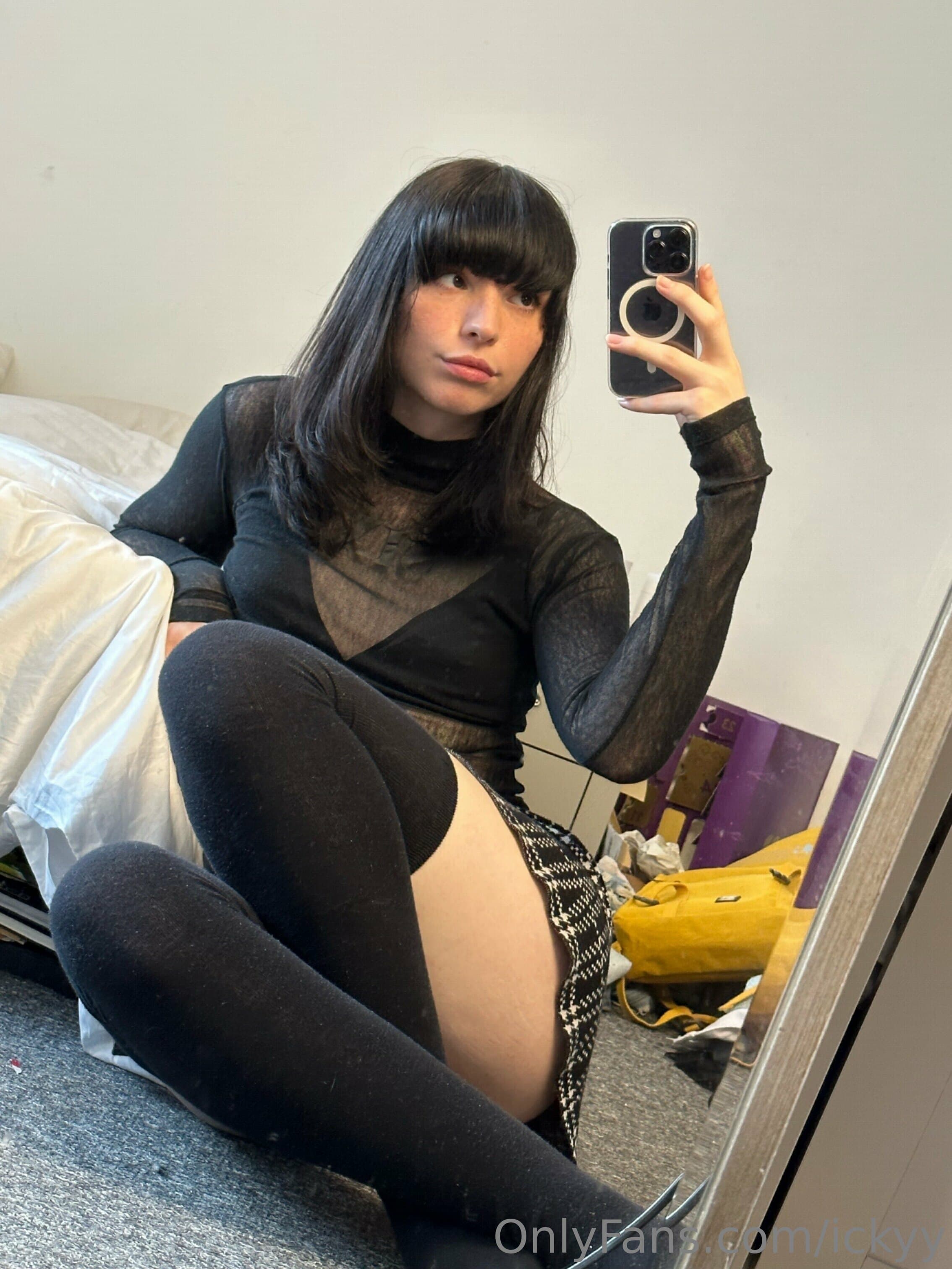 506523686
