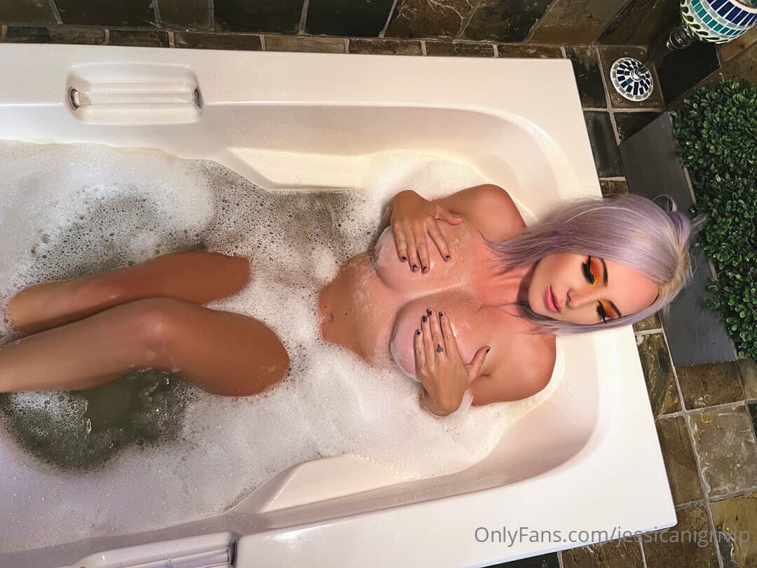 529344560