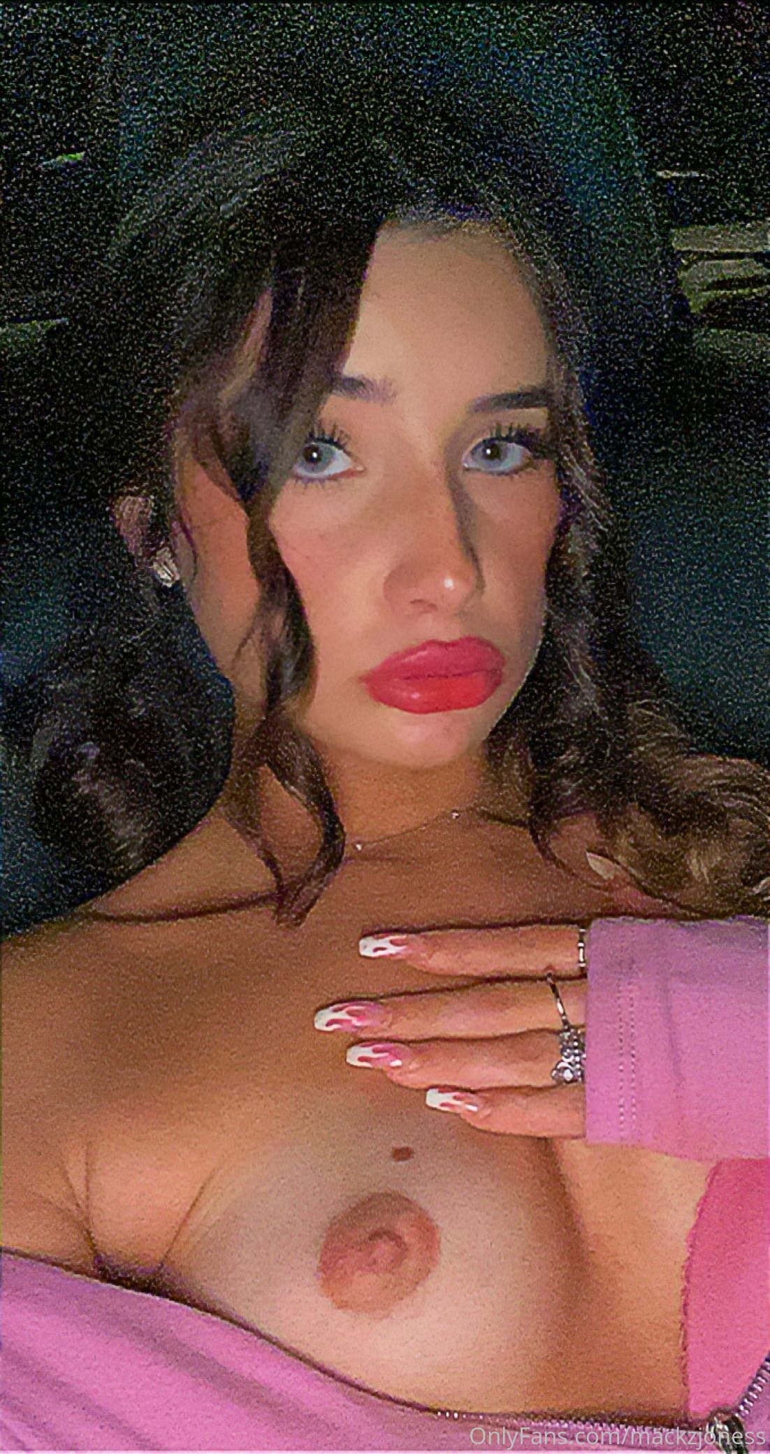 105139604
