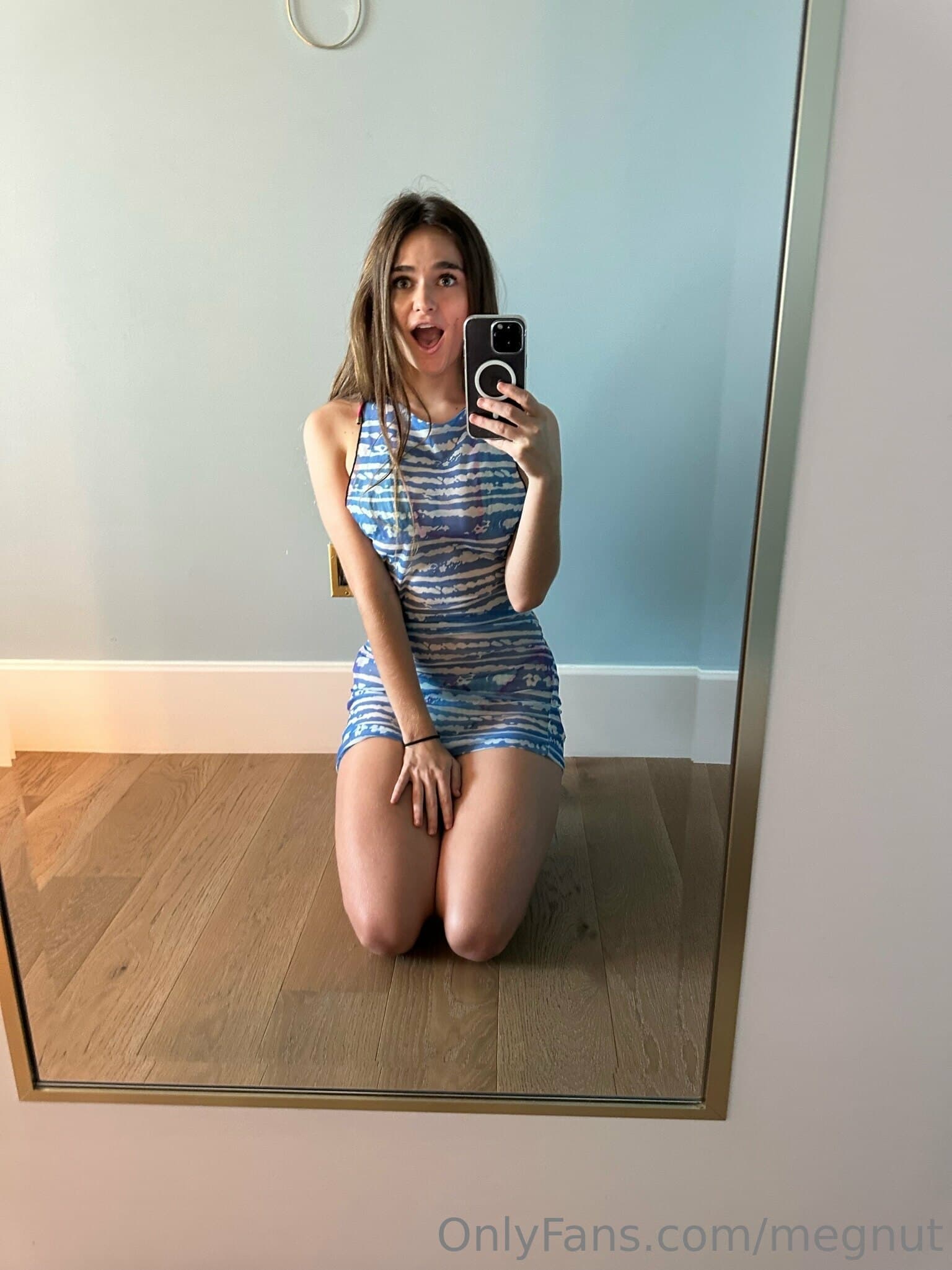 716939567