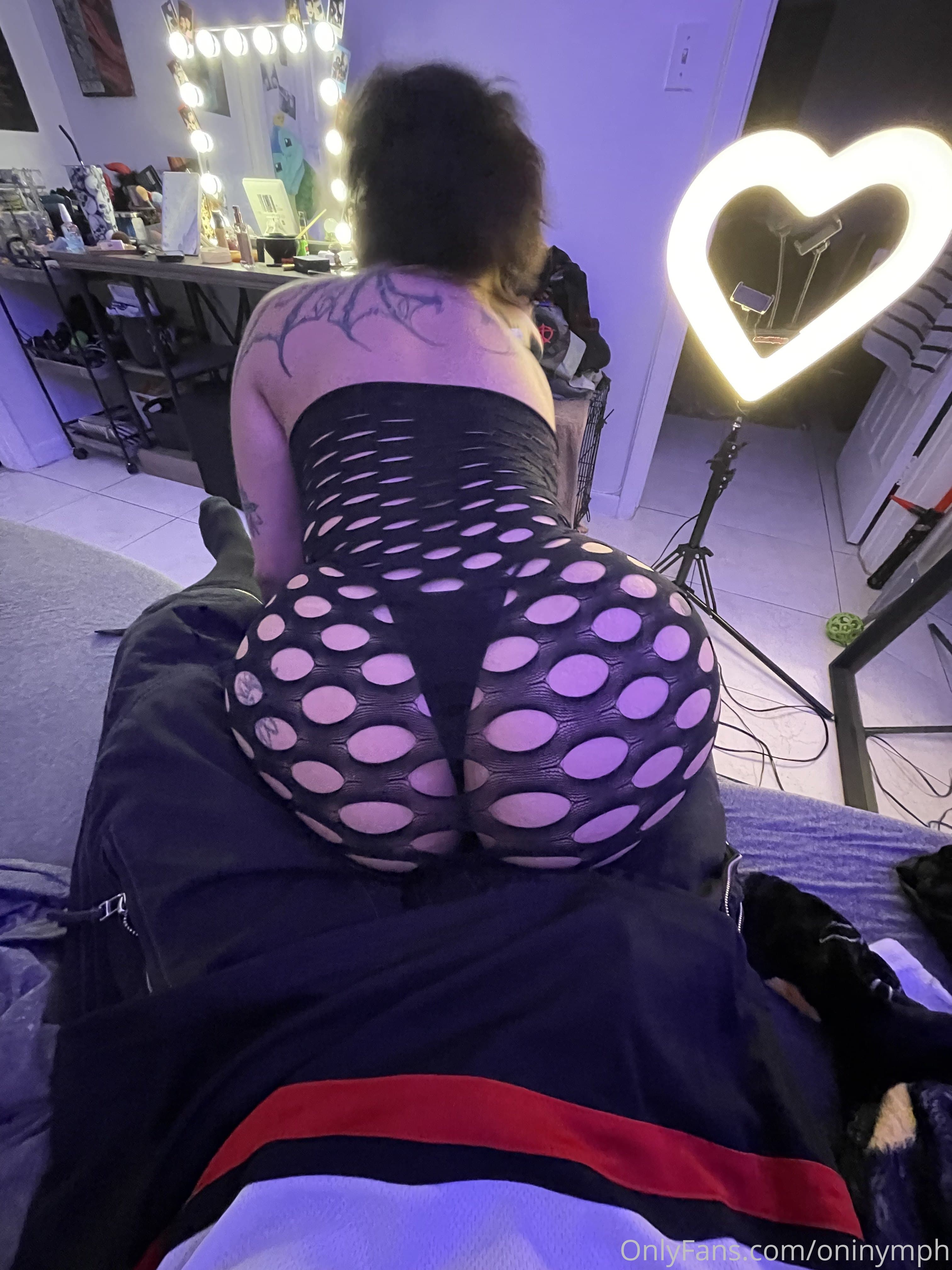 209479928