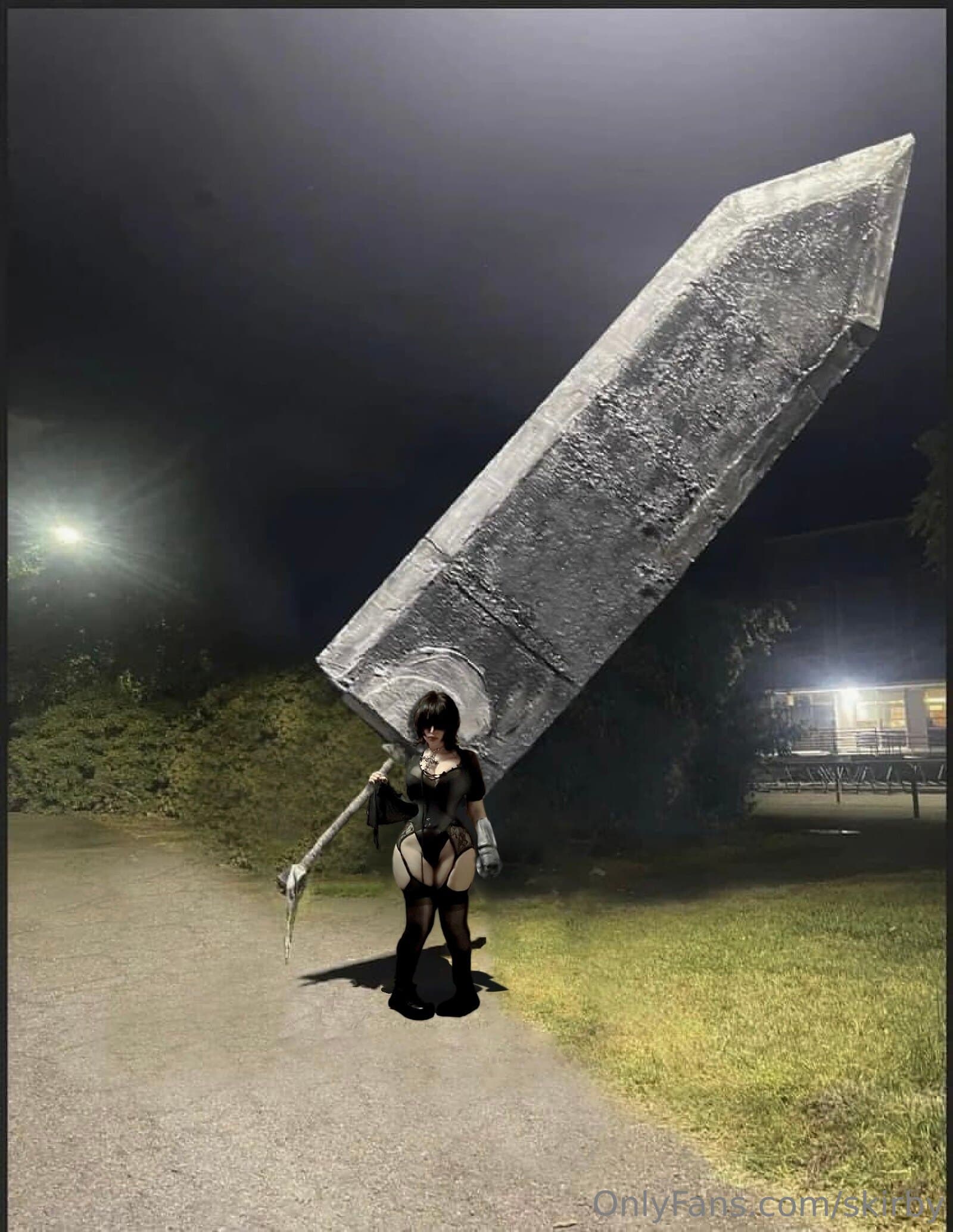 1368138444