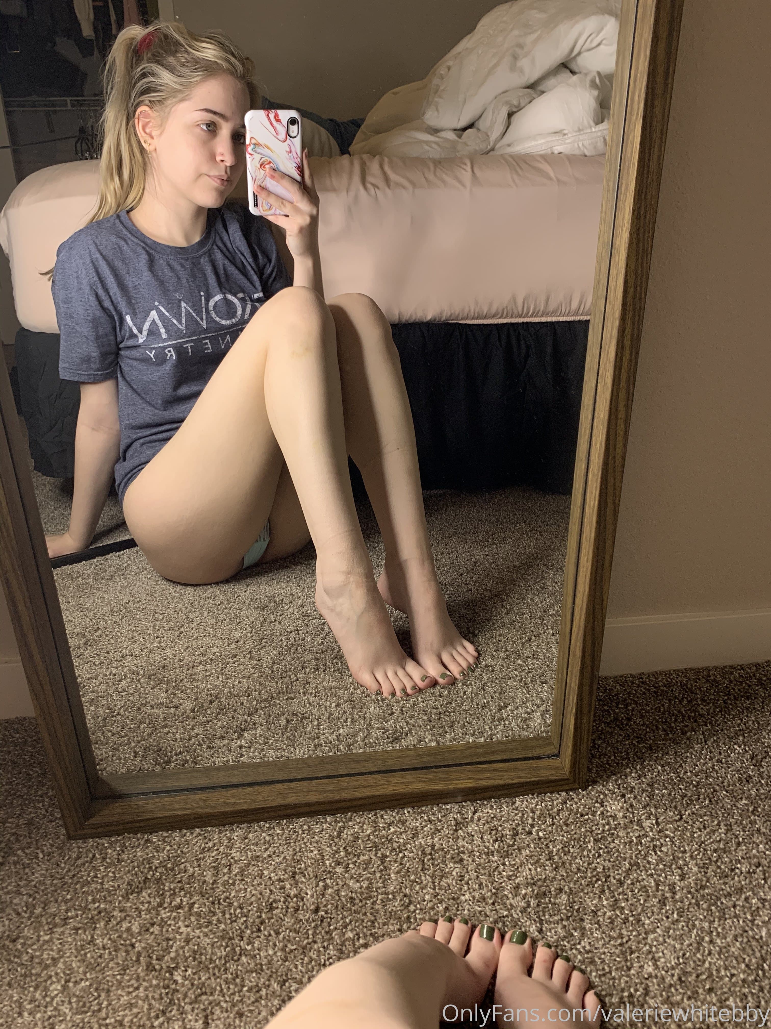76994884