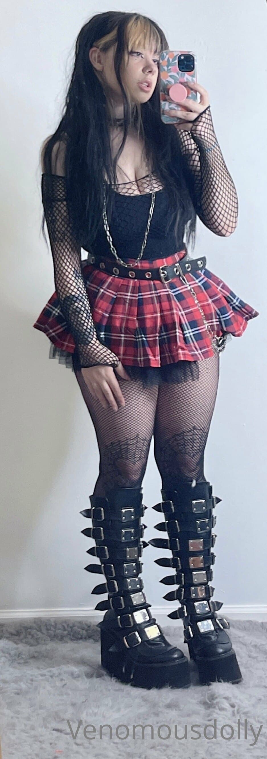 313086034