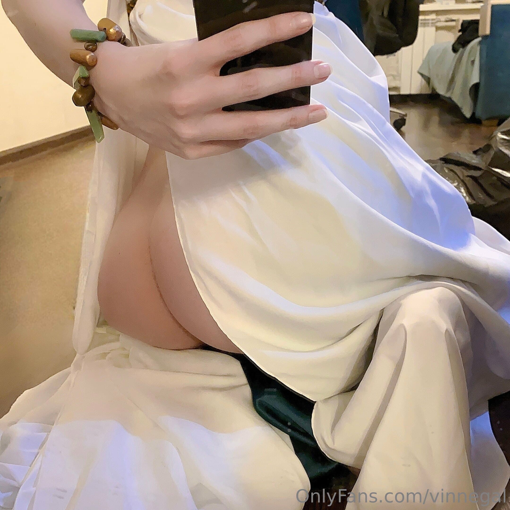 702249485