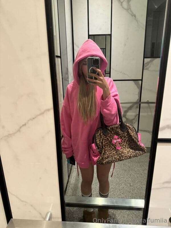 970269567