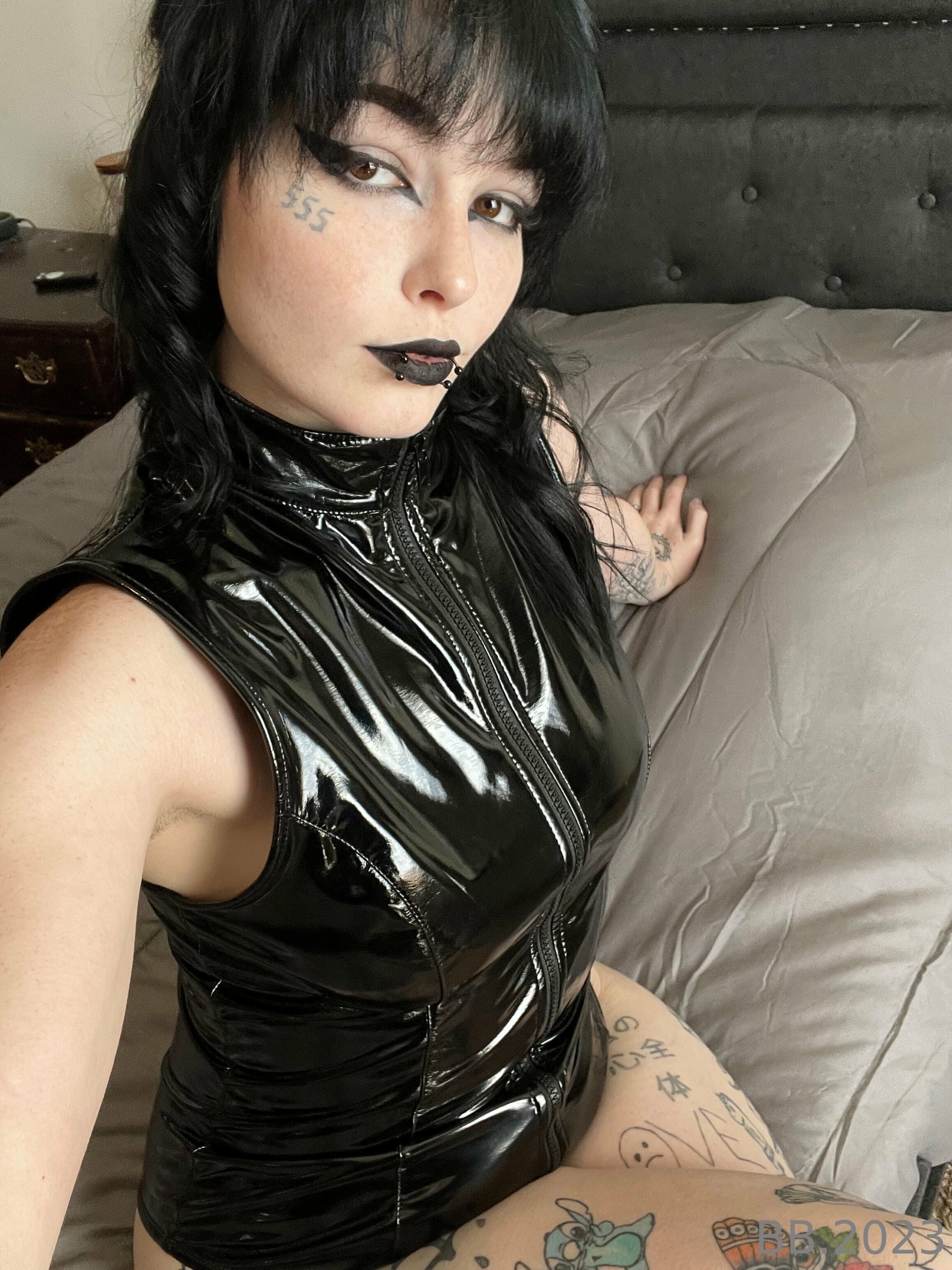 532965333